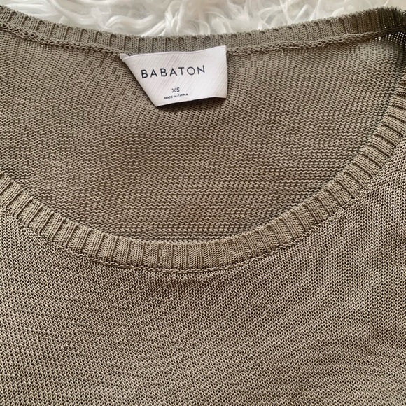 Babaton sweater top size XS stylish scoop neck - Picture 2 of 7